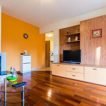 Elegant And Lavish Leisure With Outdoor Pool * Zadar