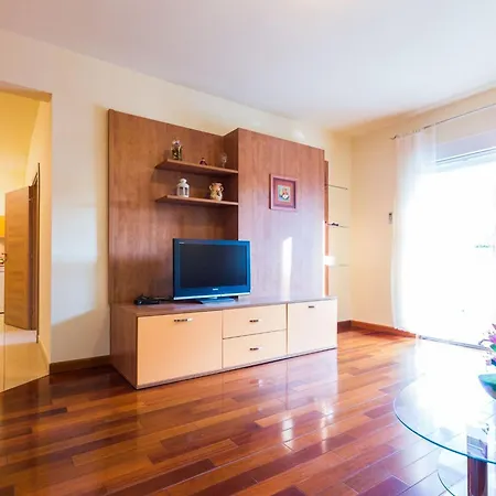 Elegant And Lavish Leisure With Outdoor Pool Apartment Zadar