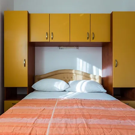 Elegant And Lavish Leisure With Outdoor Pool * Zadar